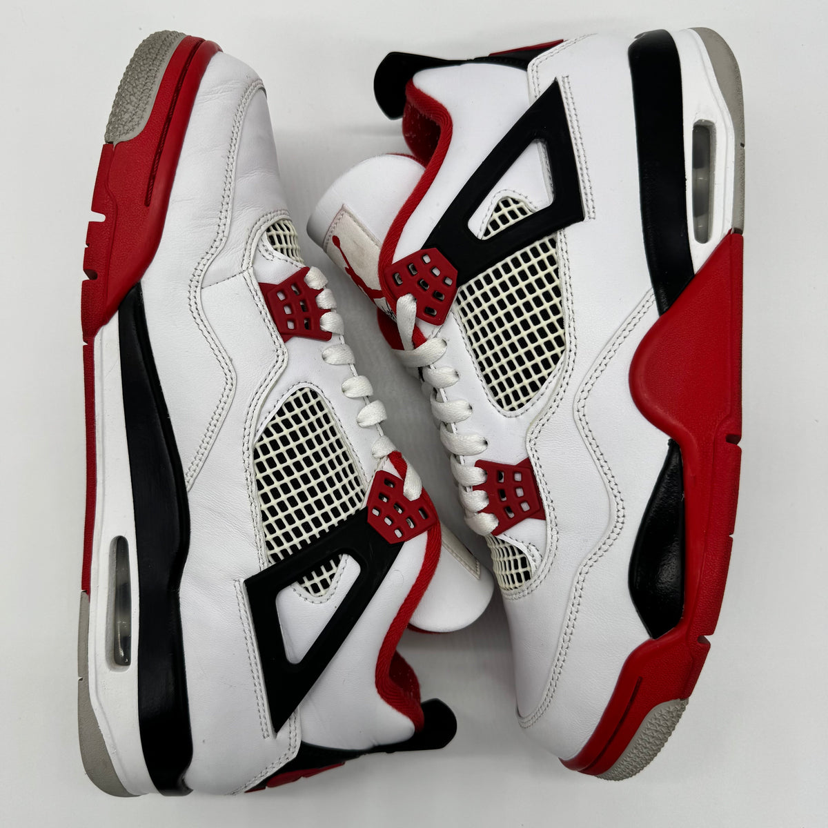 Jordan 4 Fire Red
