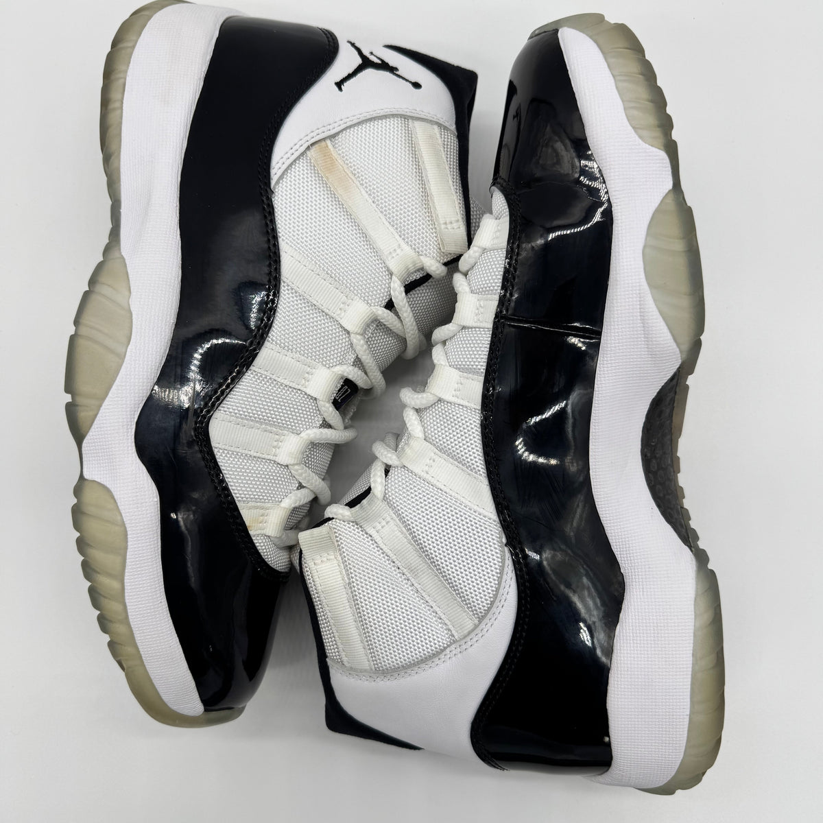 Jordan 11 High Concord