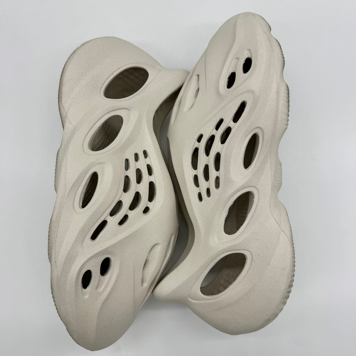 Adidas Yeezy Foam RNNR Ararat