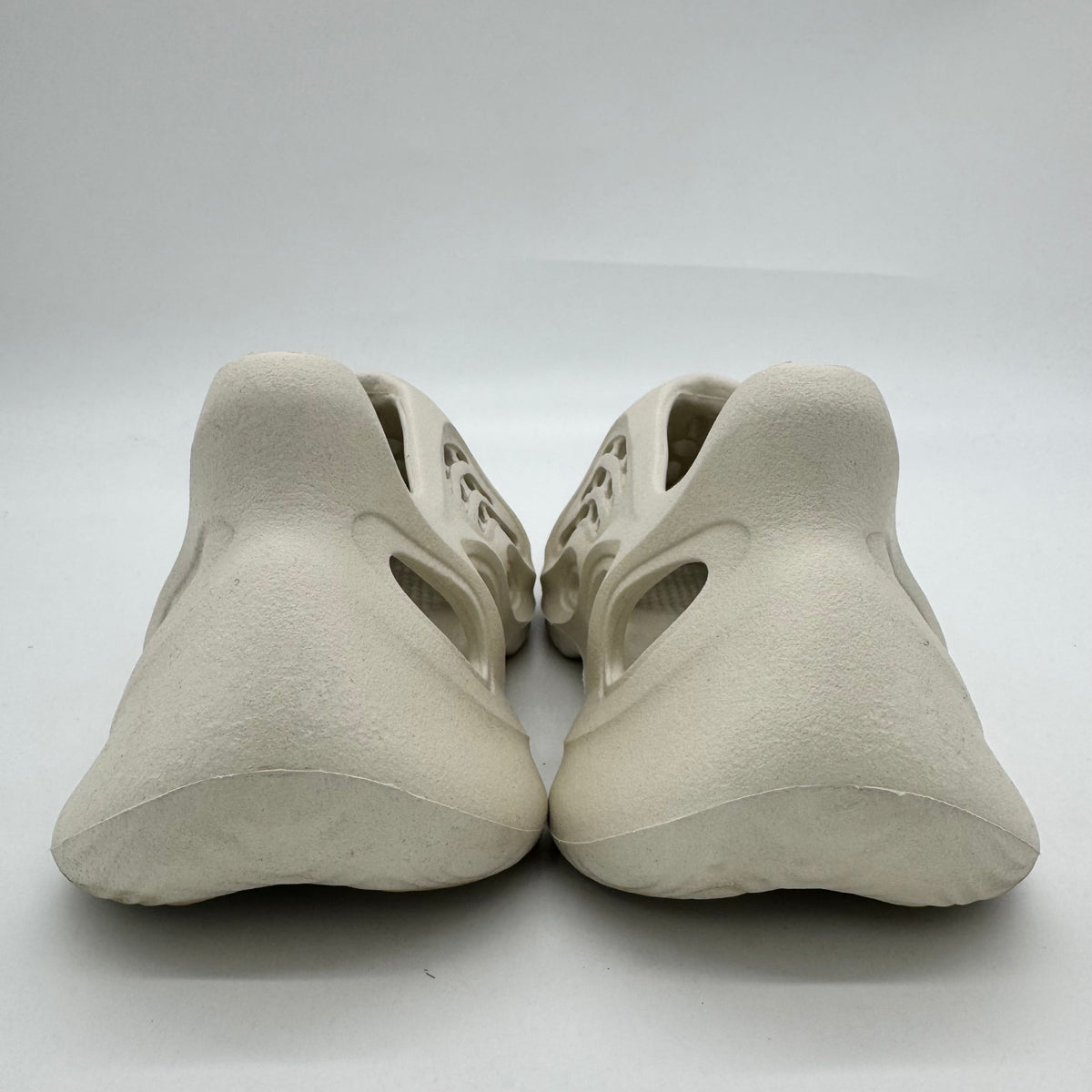 Adidas Yeezy Foam RNNR Ararat