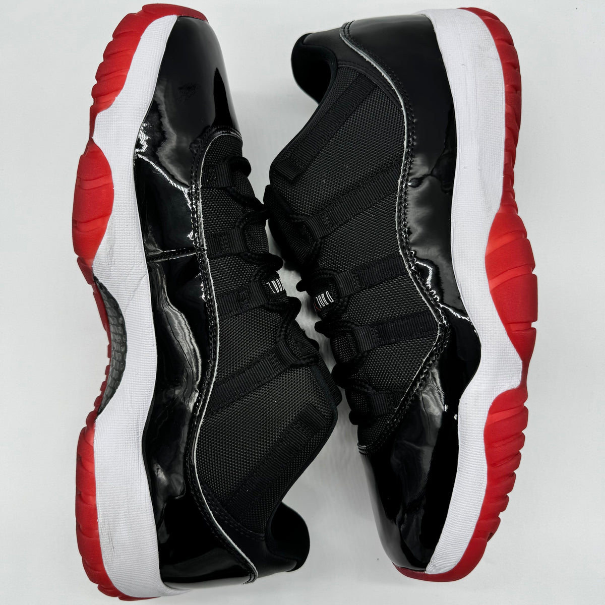 Jordan 11 Low Bred (2025)