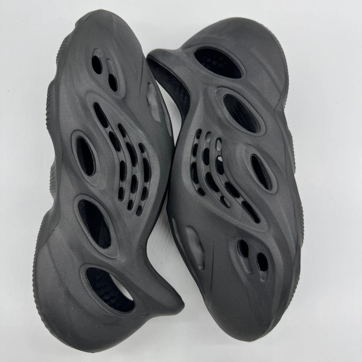 Adidas Yeezy Foam RNR Onyx