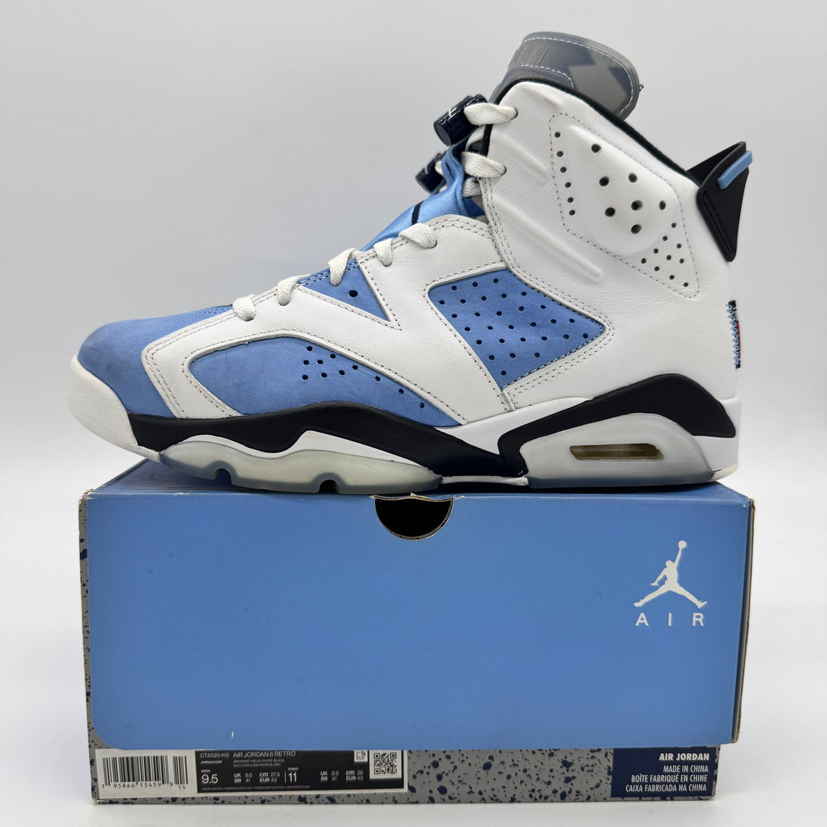 Jordan 6 UNC White