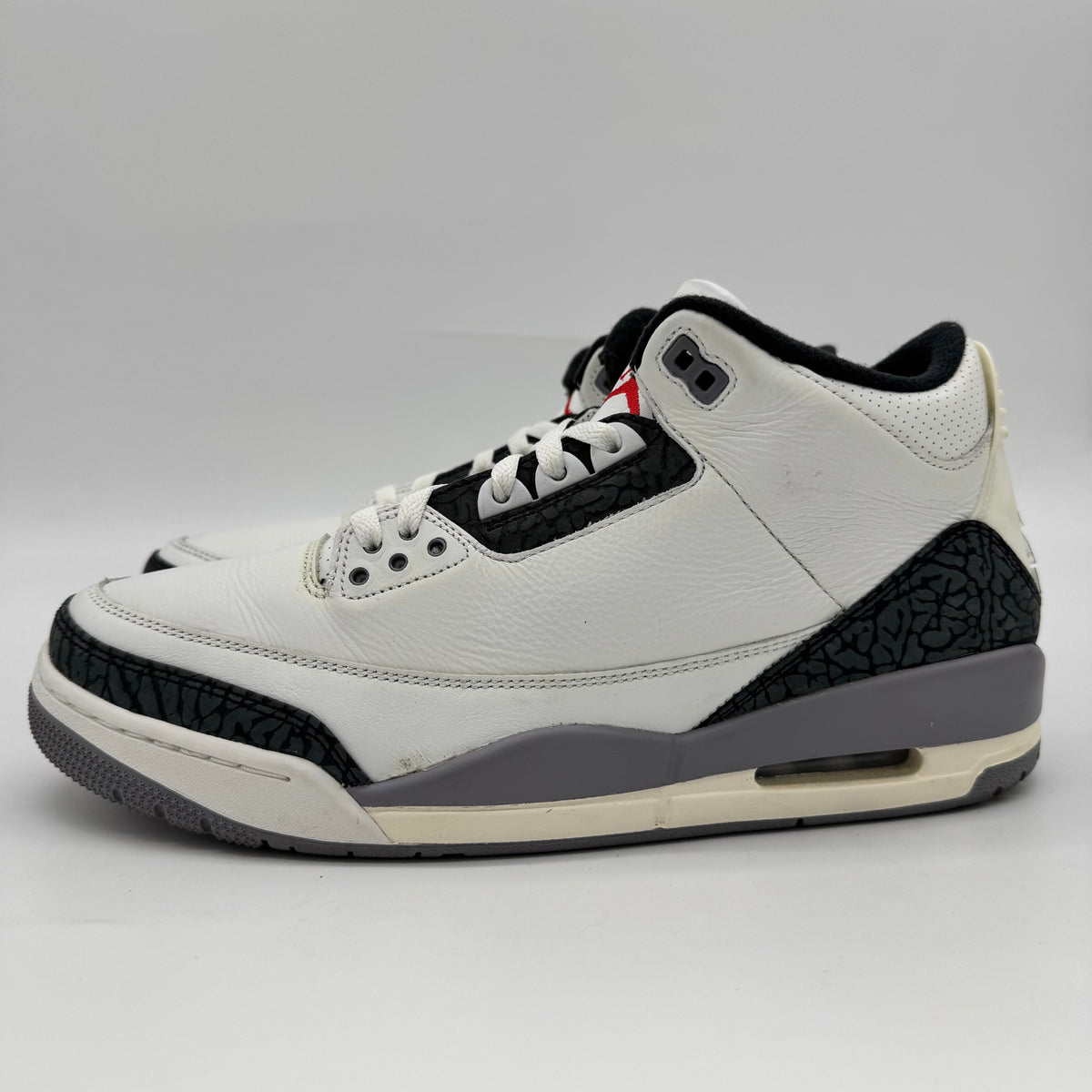 Jordan 3 Cement Grey
