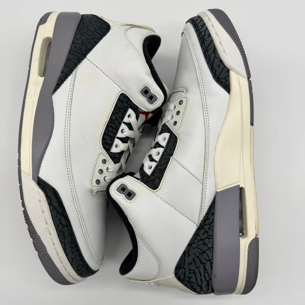 Jordan 3 Cement Grey