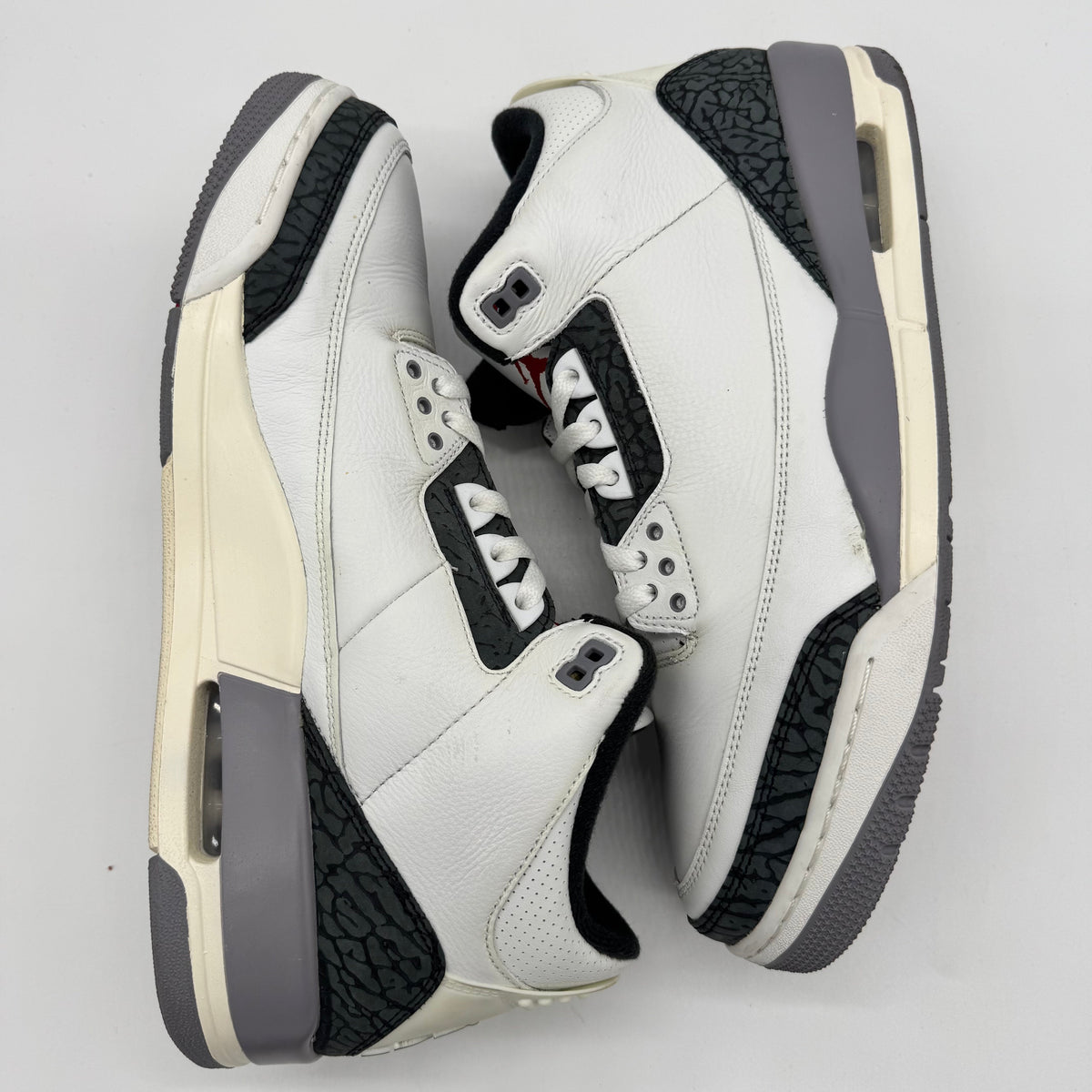 Jordan 3 Cement Grey
