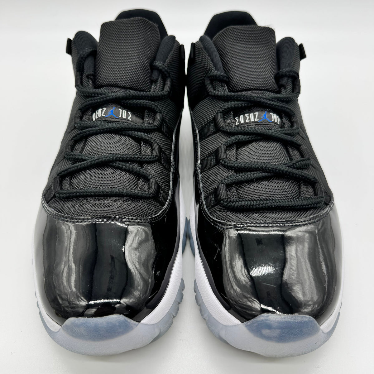 Jordan 11 Low Space Jam