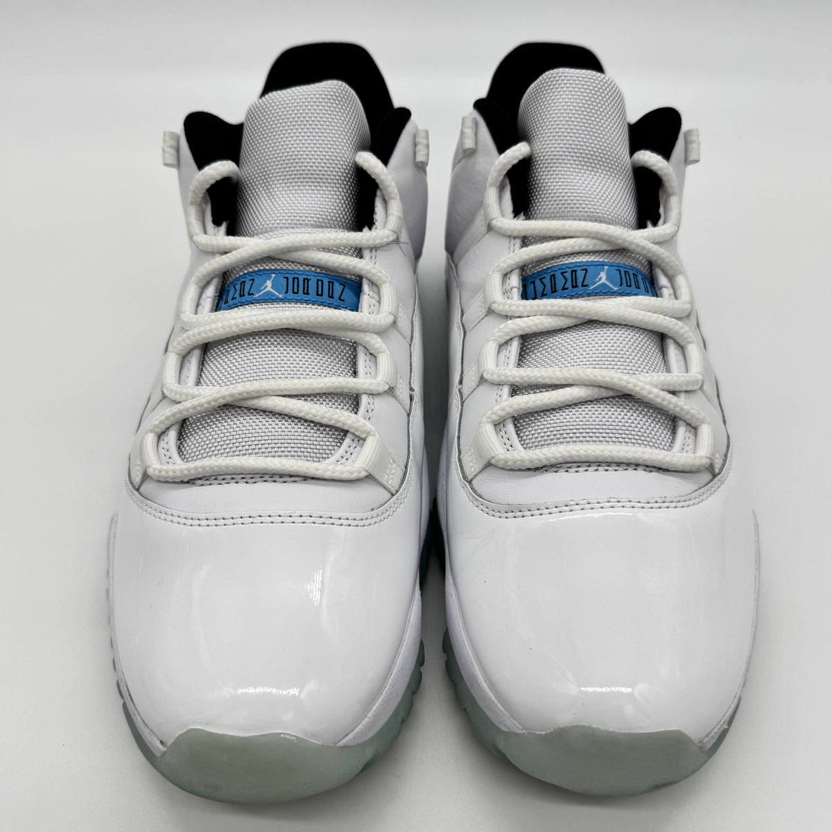 Jordan 11 Low Legend Blue