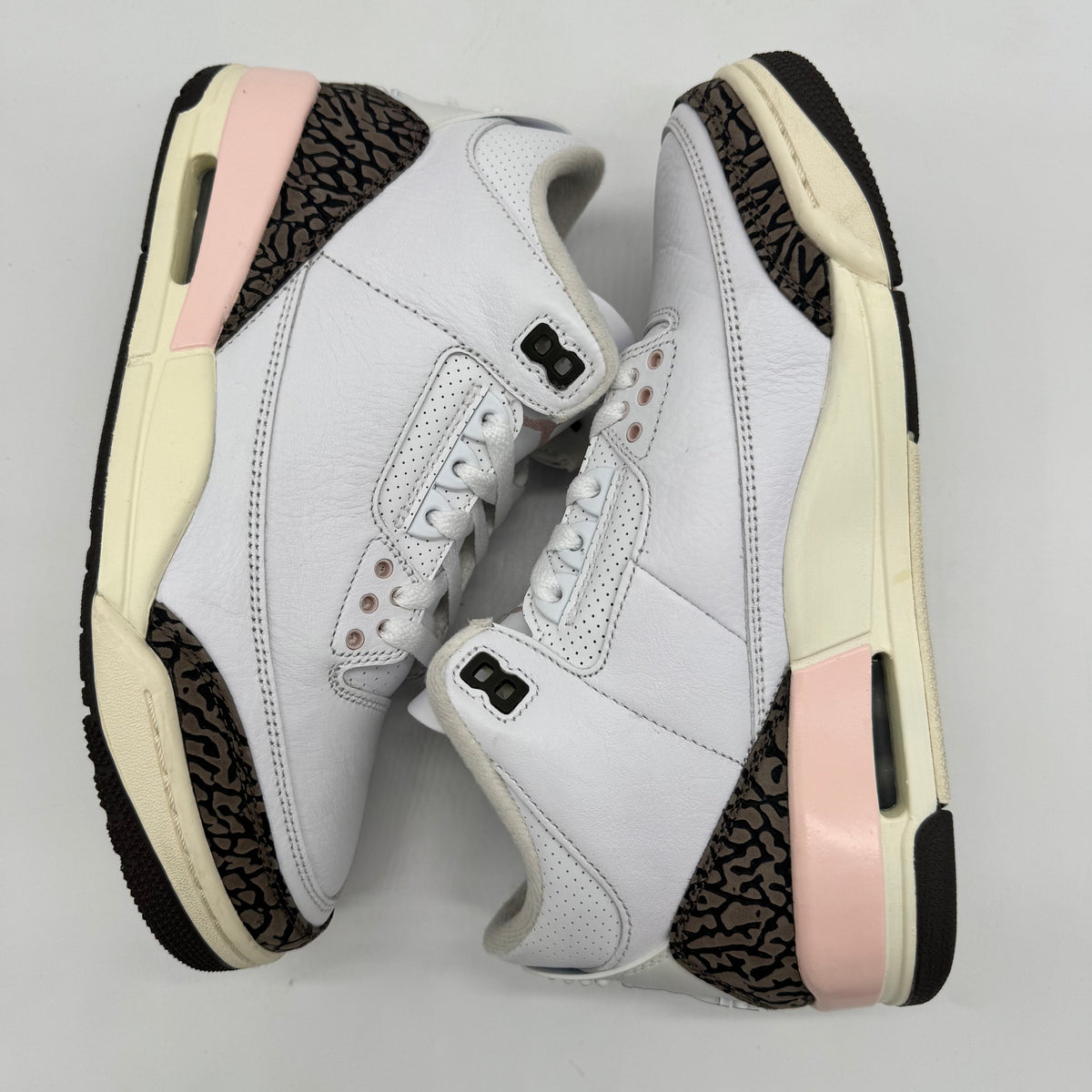 Jordan 3 Neapolitan Dark Mocha (Women's)