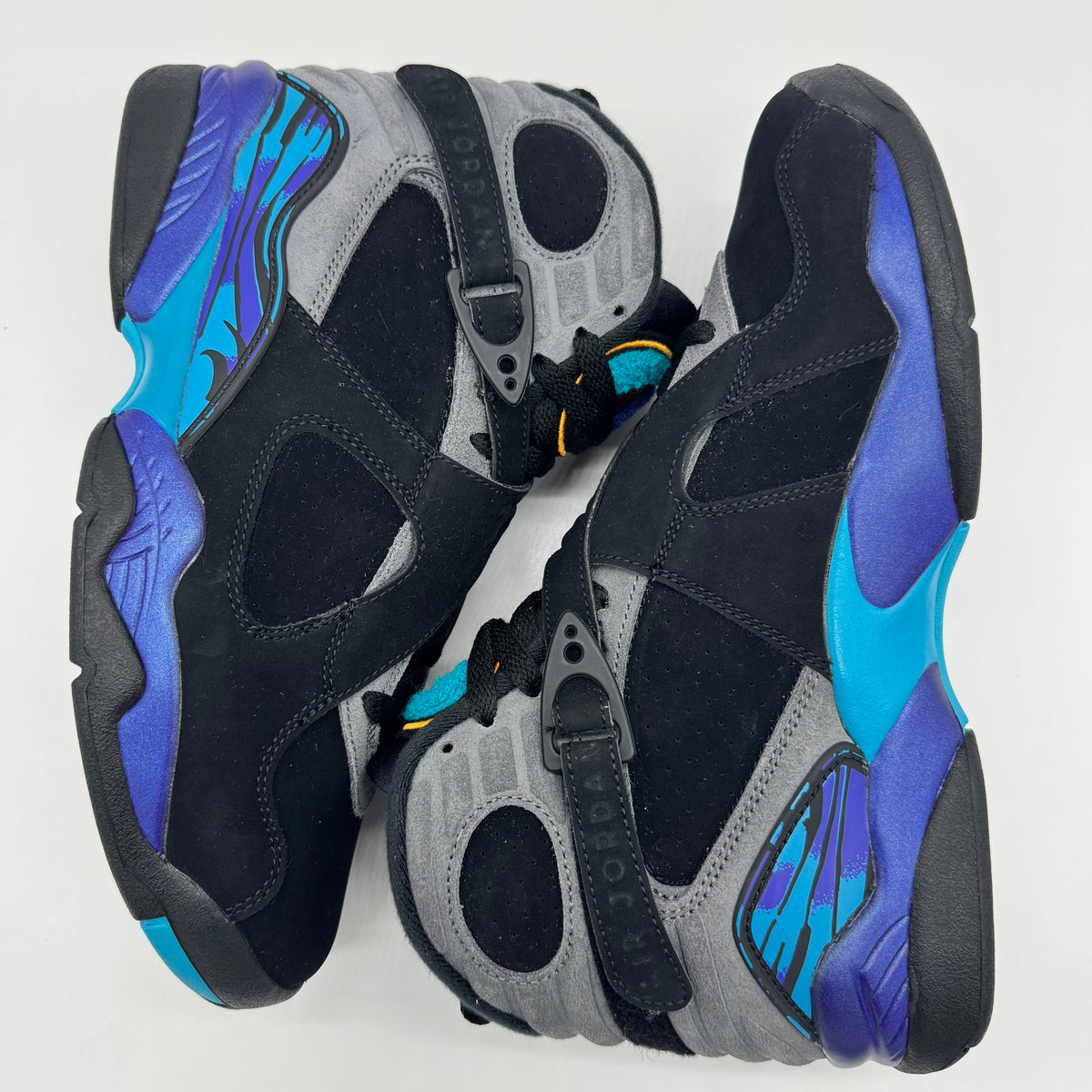 Jordan 8 Aqua (2025)
