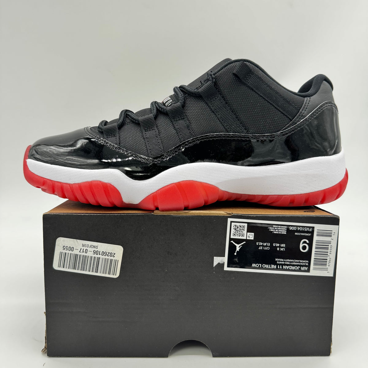 Jordan 11 Low Bred (2025)