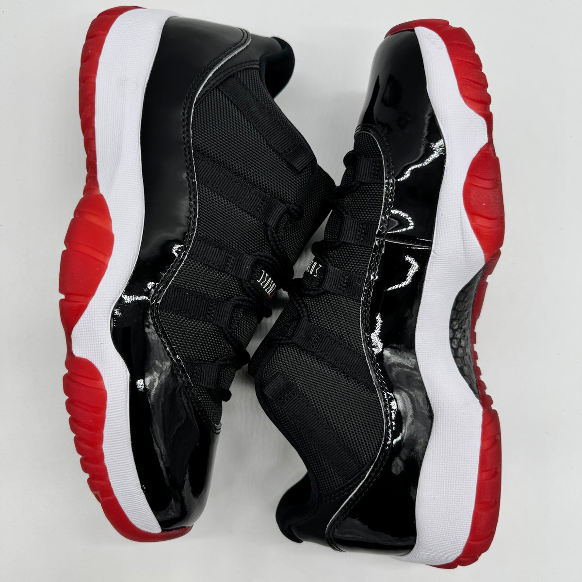 Jordan 11 Low Bred (2025)