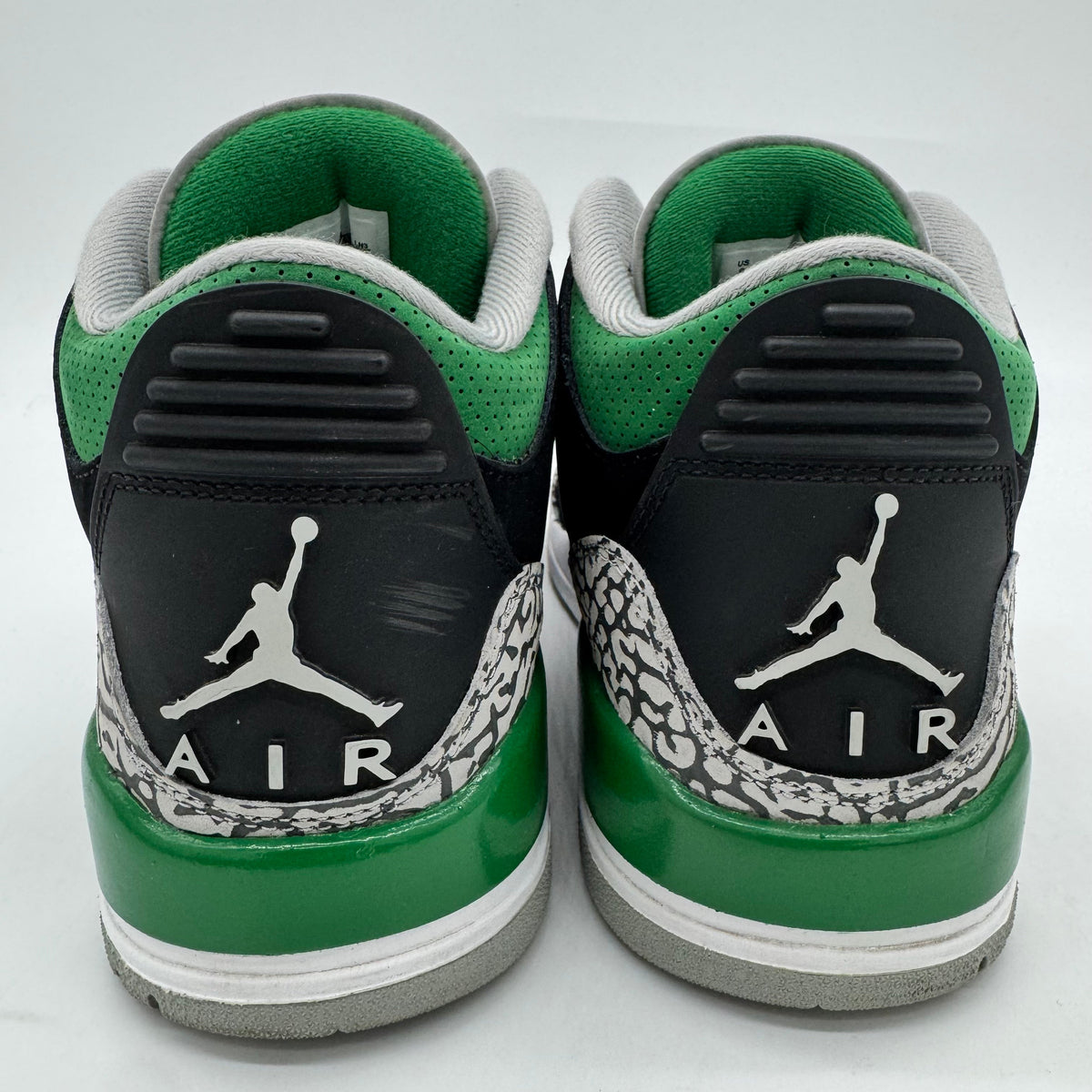 Jordan 3 Pine Green