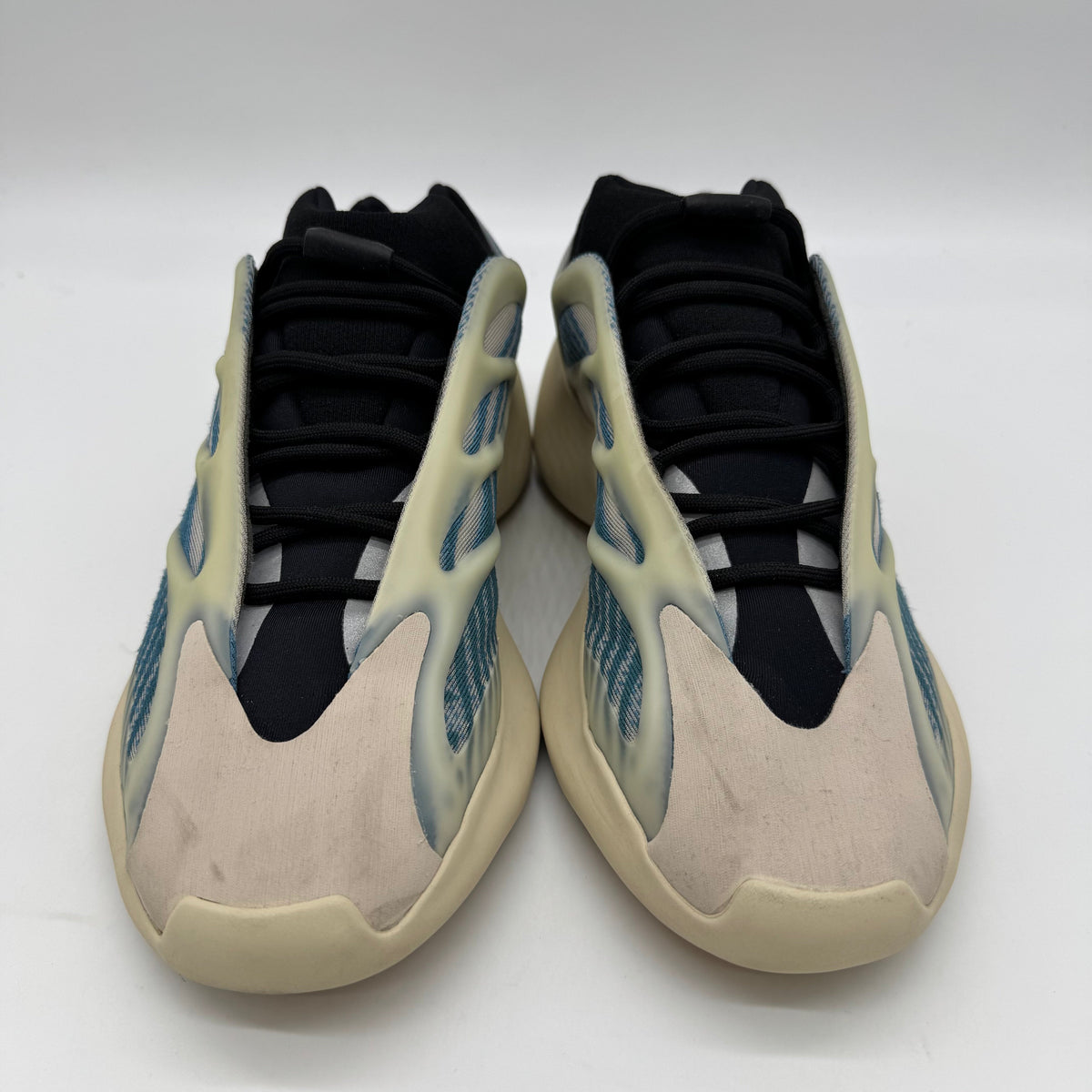 Adidas Yeezy 700 V3 Kyanite