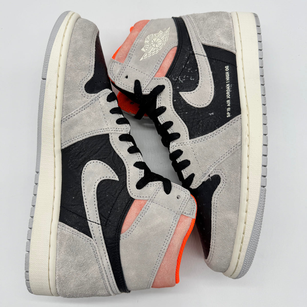 Jordan 1 High Neutral Grey Hyper Crimson