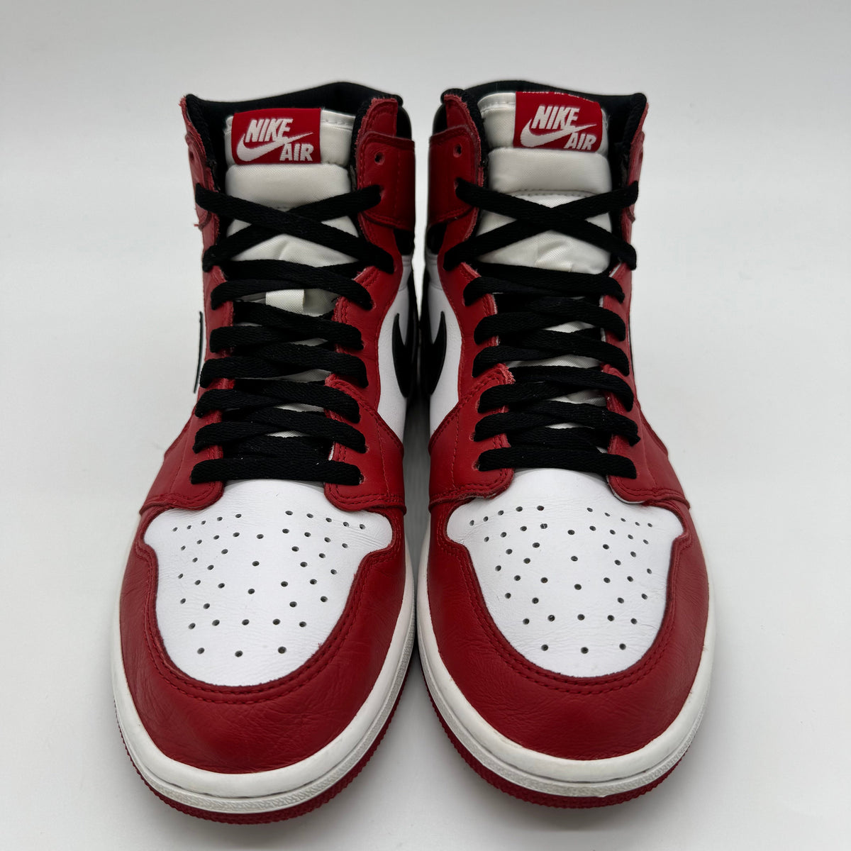 Jordan 1 Chicago (2015)