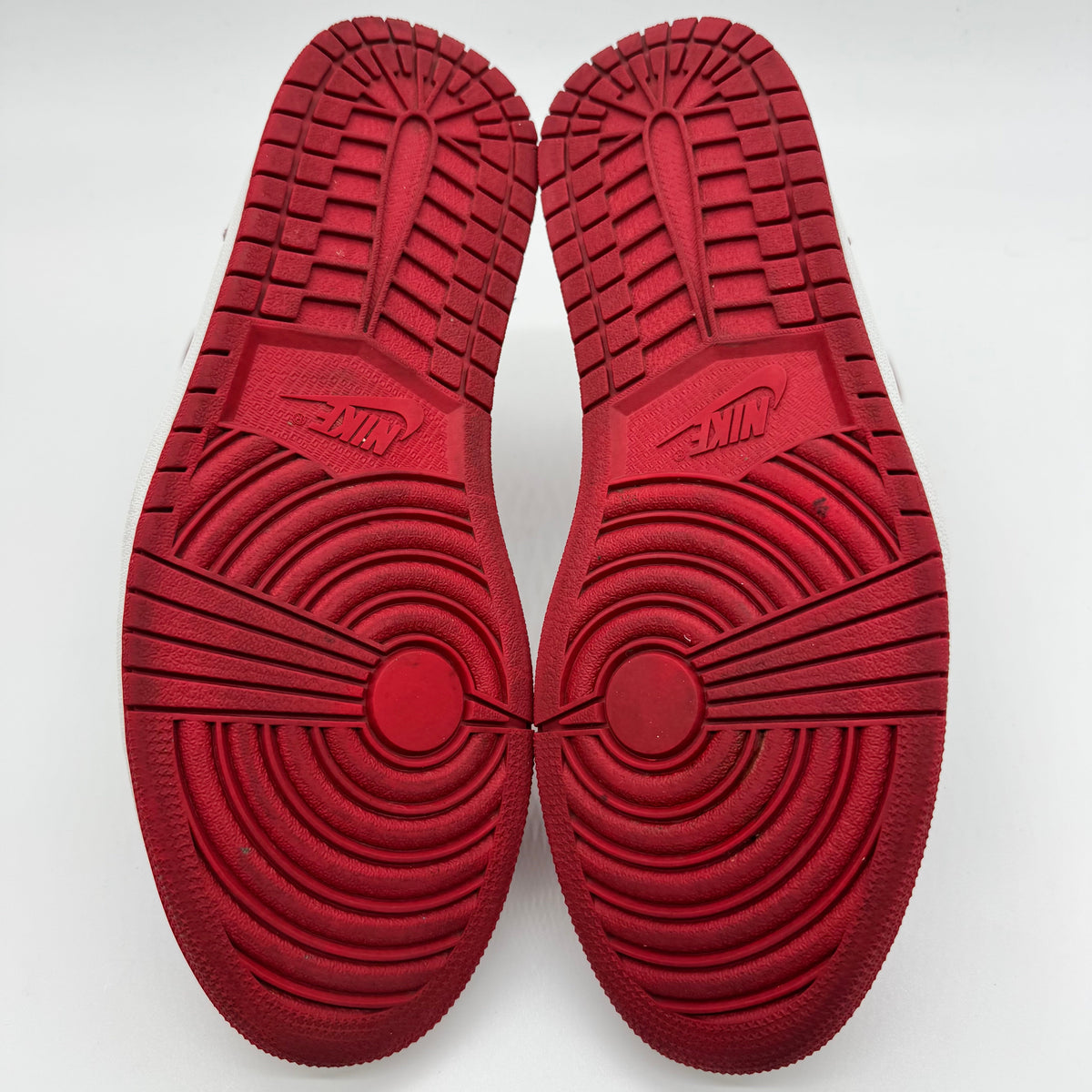 Jordan 1 Chicago (2015)