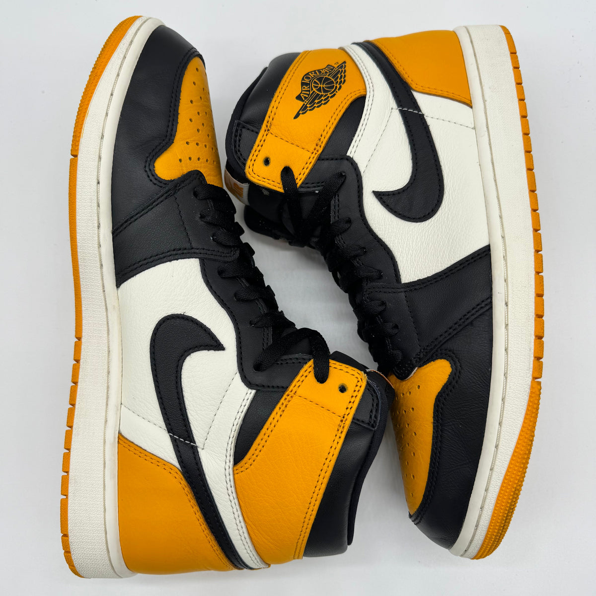 Jordan 1 High OG Taxi