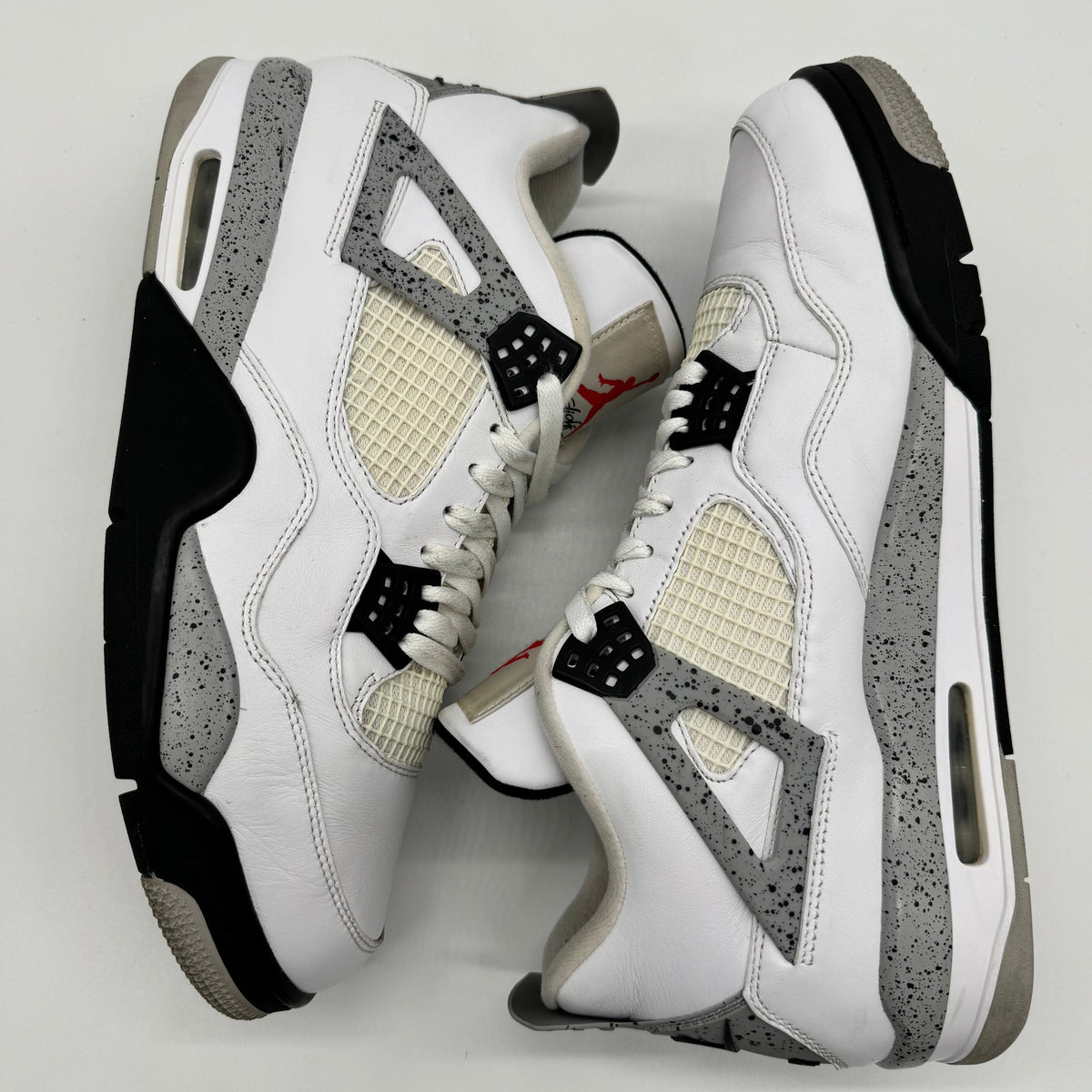 Jordan 4 White Cement (2016)
