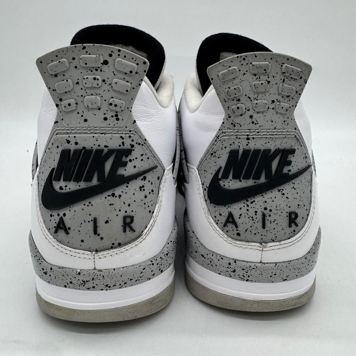 Jordan 4 White Cement (2016)