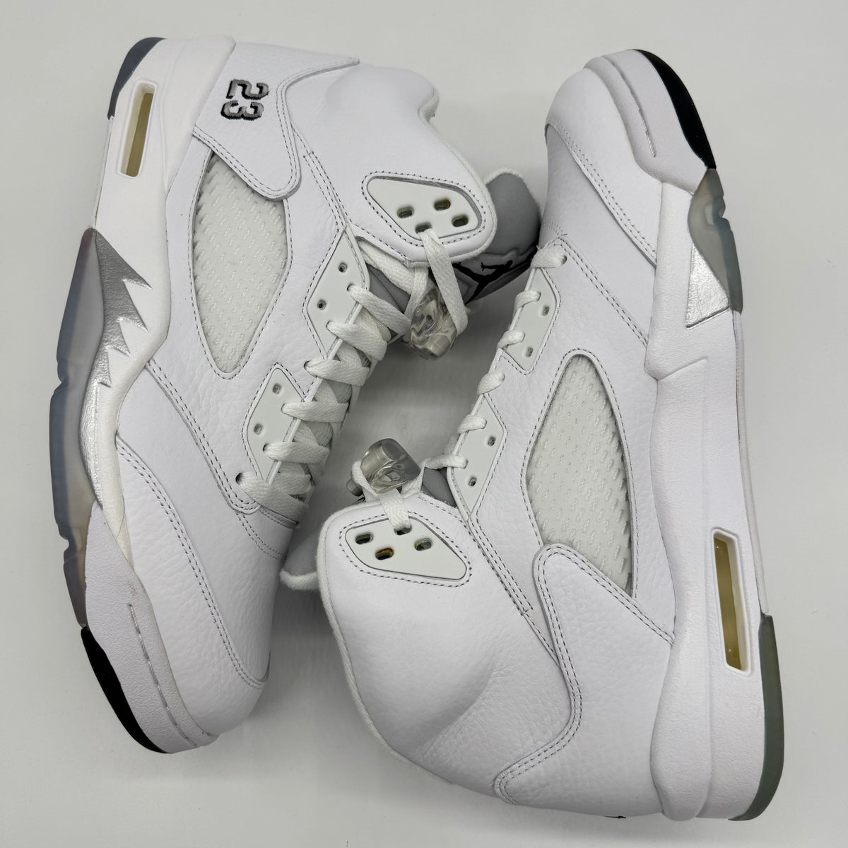 Jordan 5 Metallic White (2015)