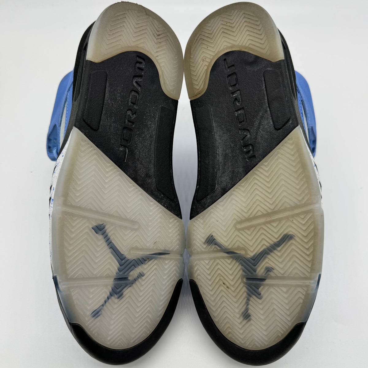 Jordan 5 University Blue