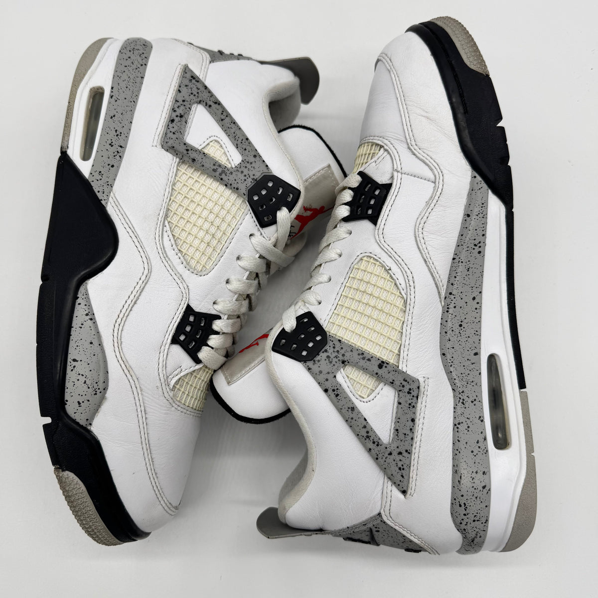 Jordan 4 White Cement (2016)