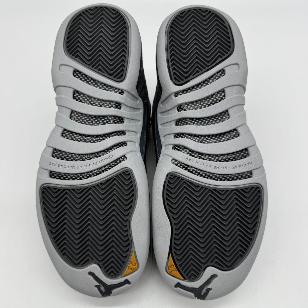 Jordan 12 Dark Grey (GS)