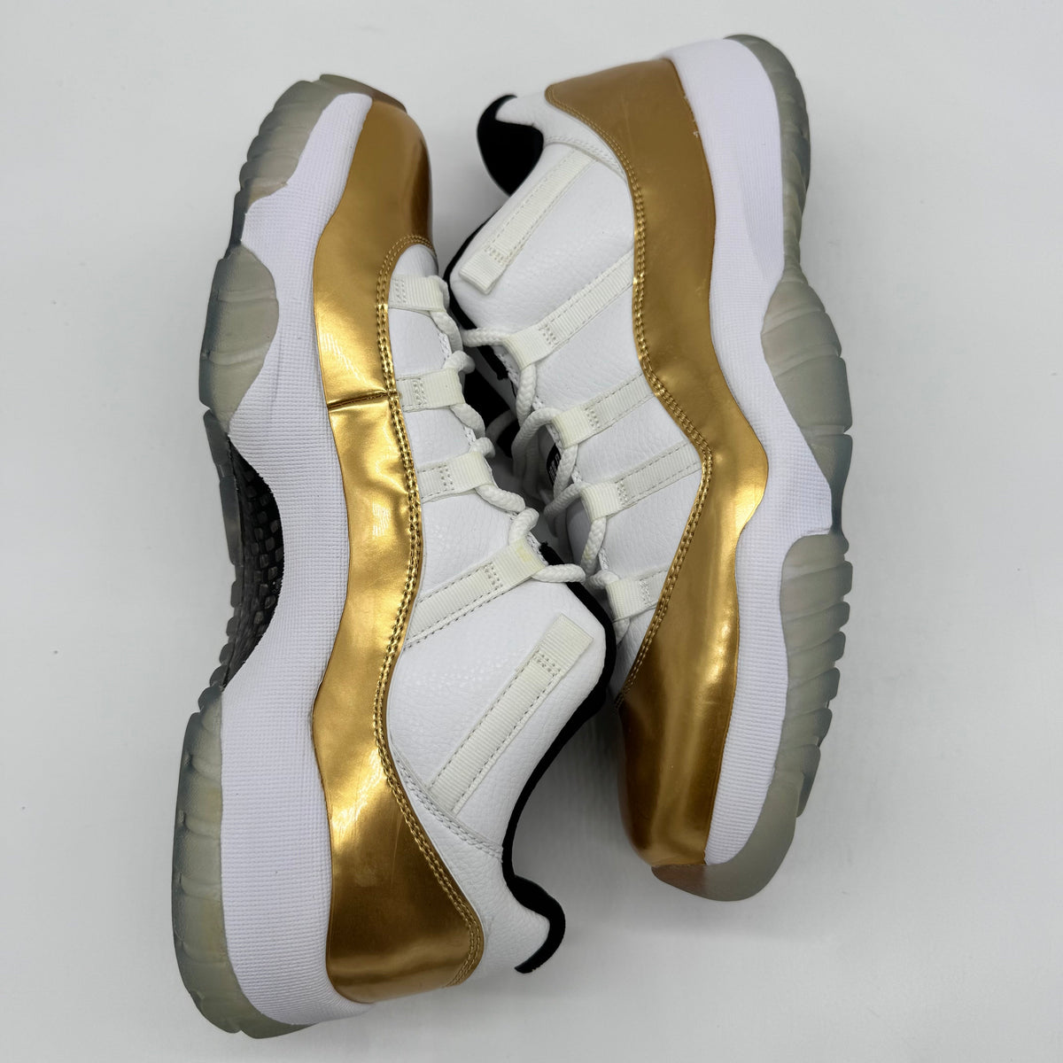 Jordan 11 Low Closing Ceremony