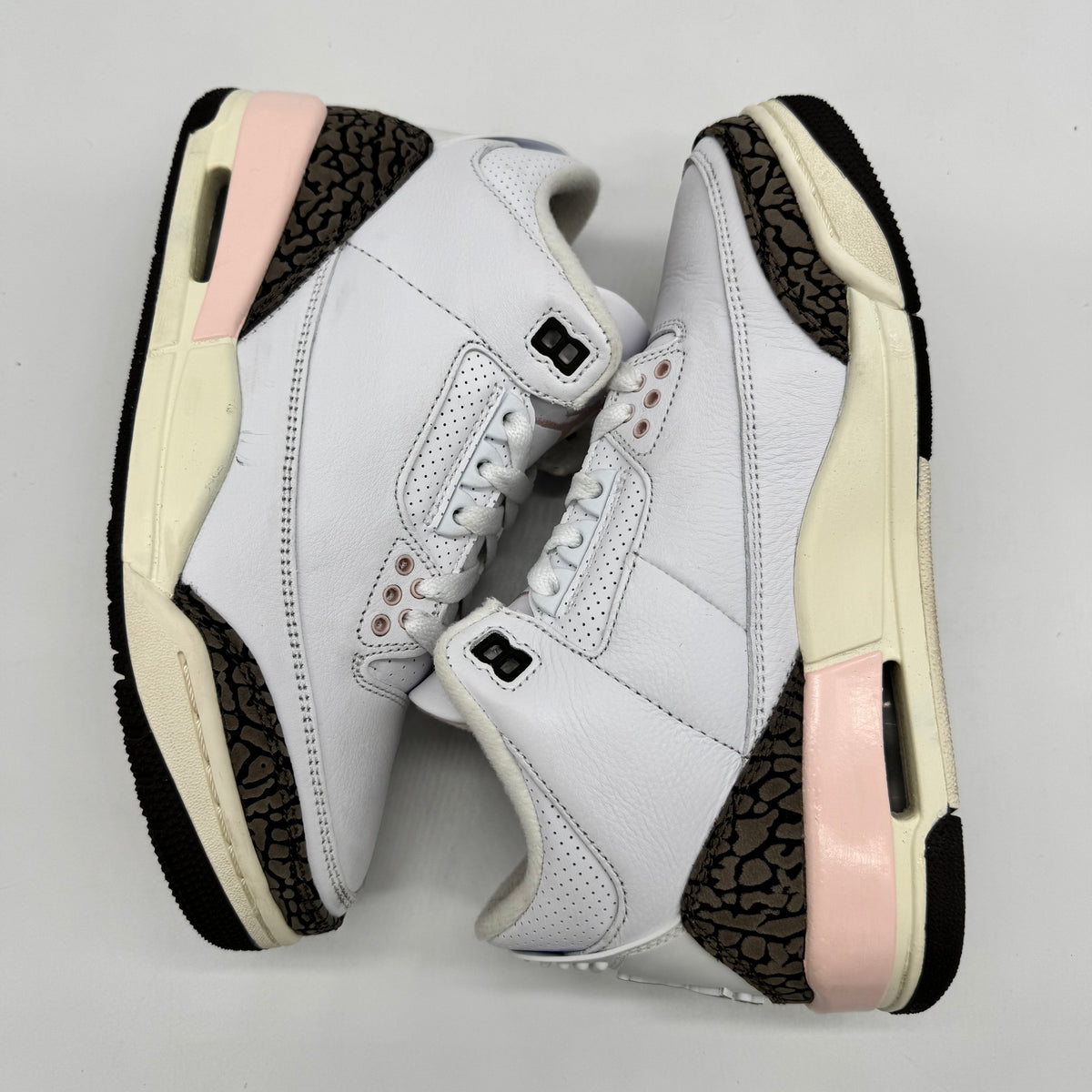 Jordan 3 Neapolitan Dark Mocha