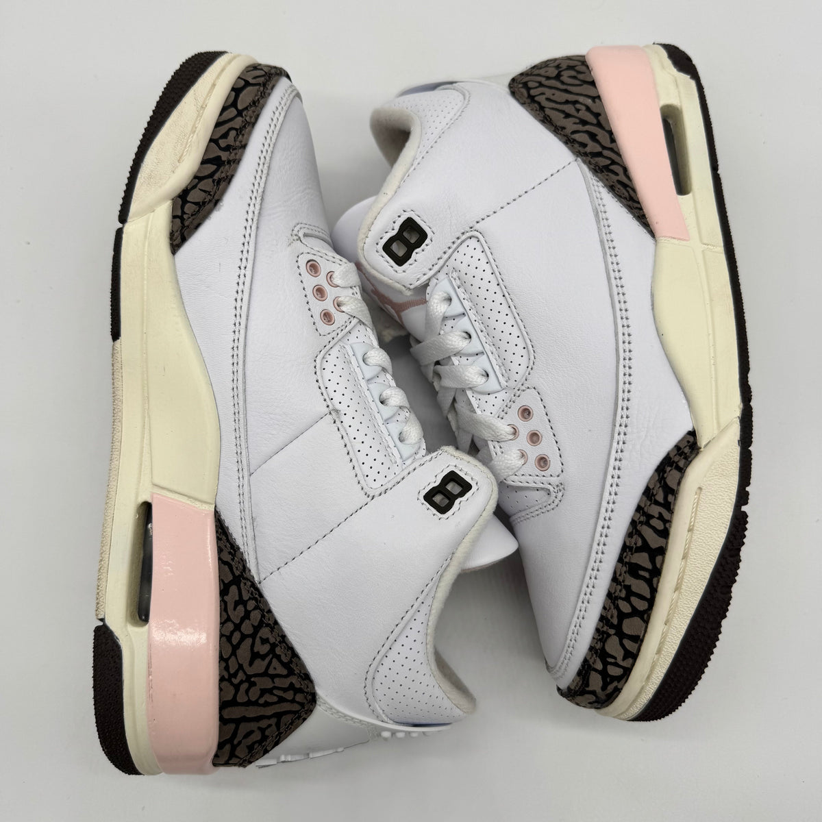 Jordan 3 Neapolitan Dark Mocha
