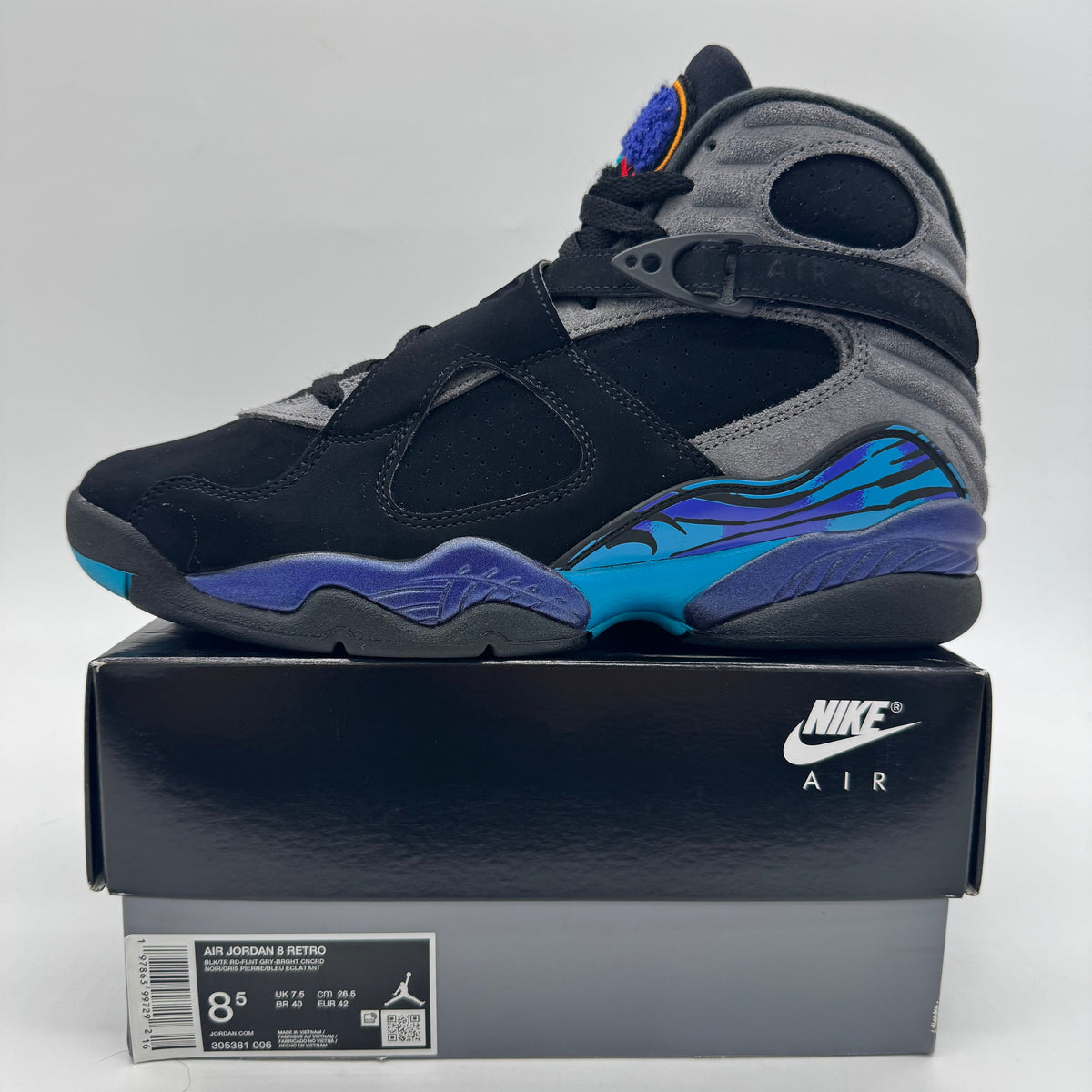 Jordan 8 Aqua (2025)