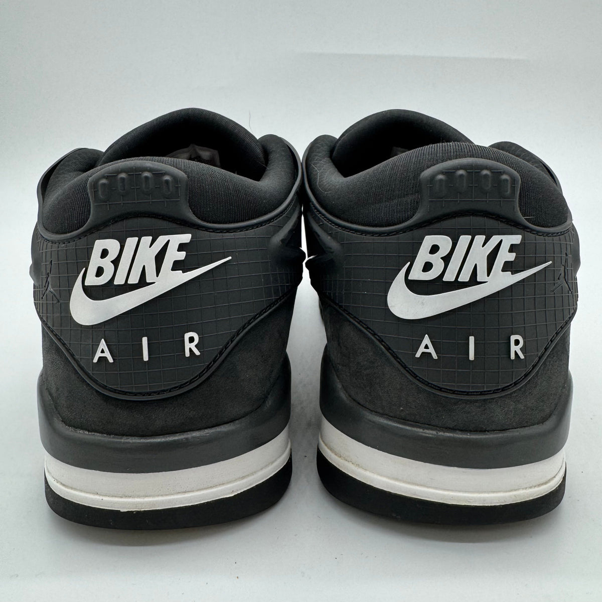 Jordan 4 RM SP Nigel Sylvester Driveway Grey