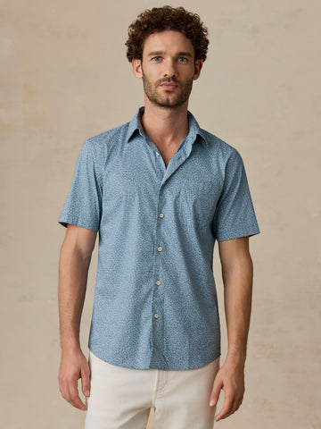 Short-Sleeve Movement Monterey Shirt - Teal Grove Foliage