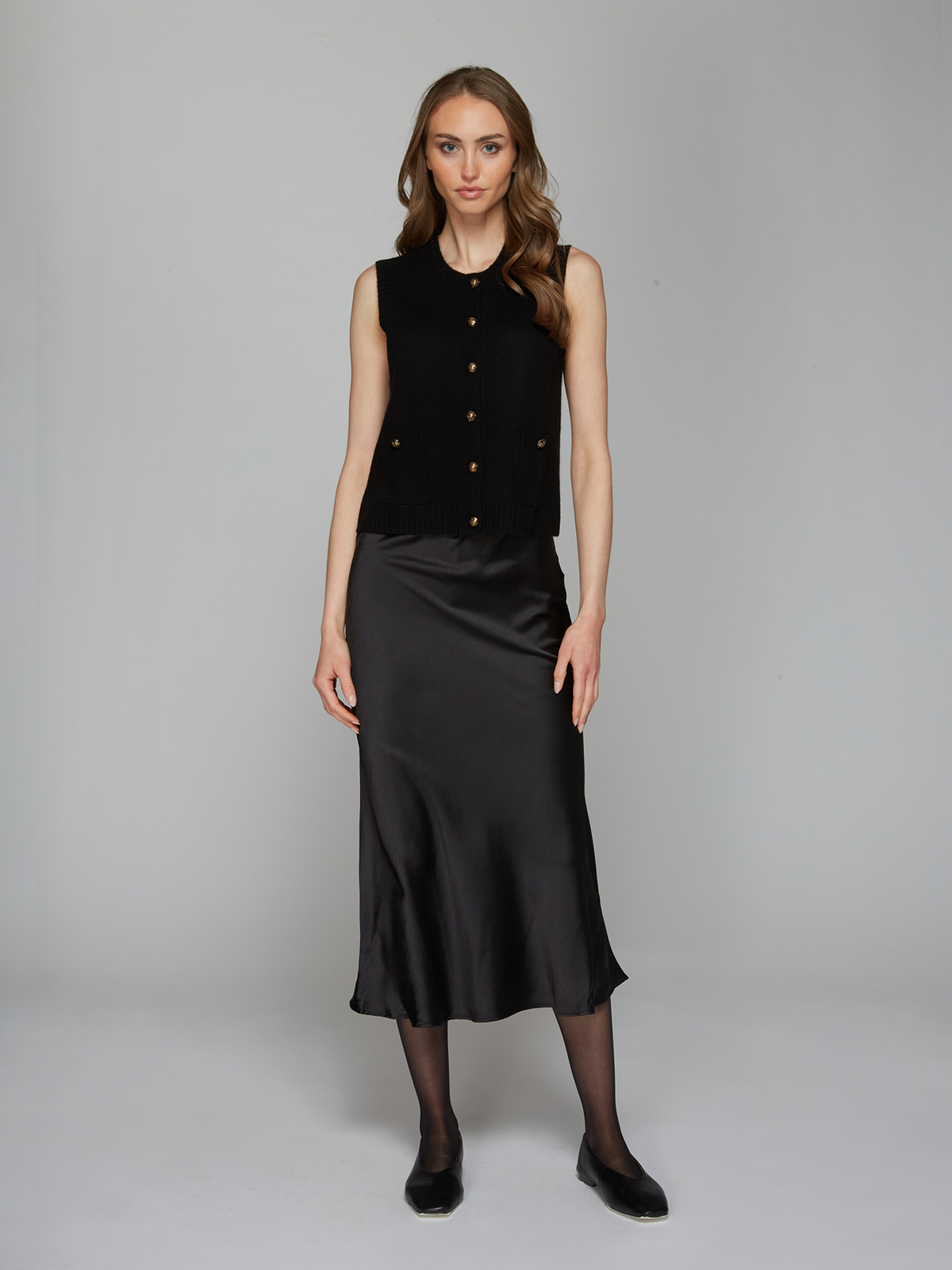 Button Front Vest w/ Pockets in Black
