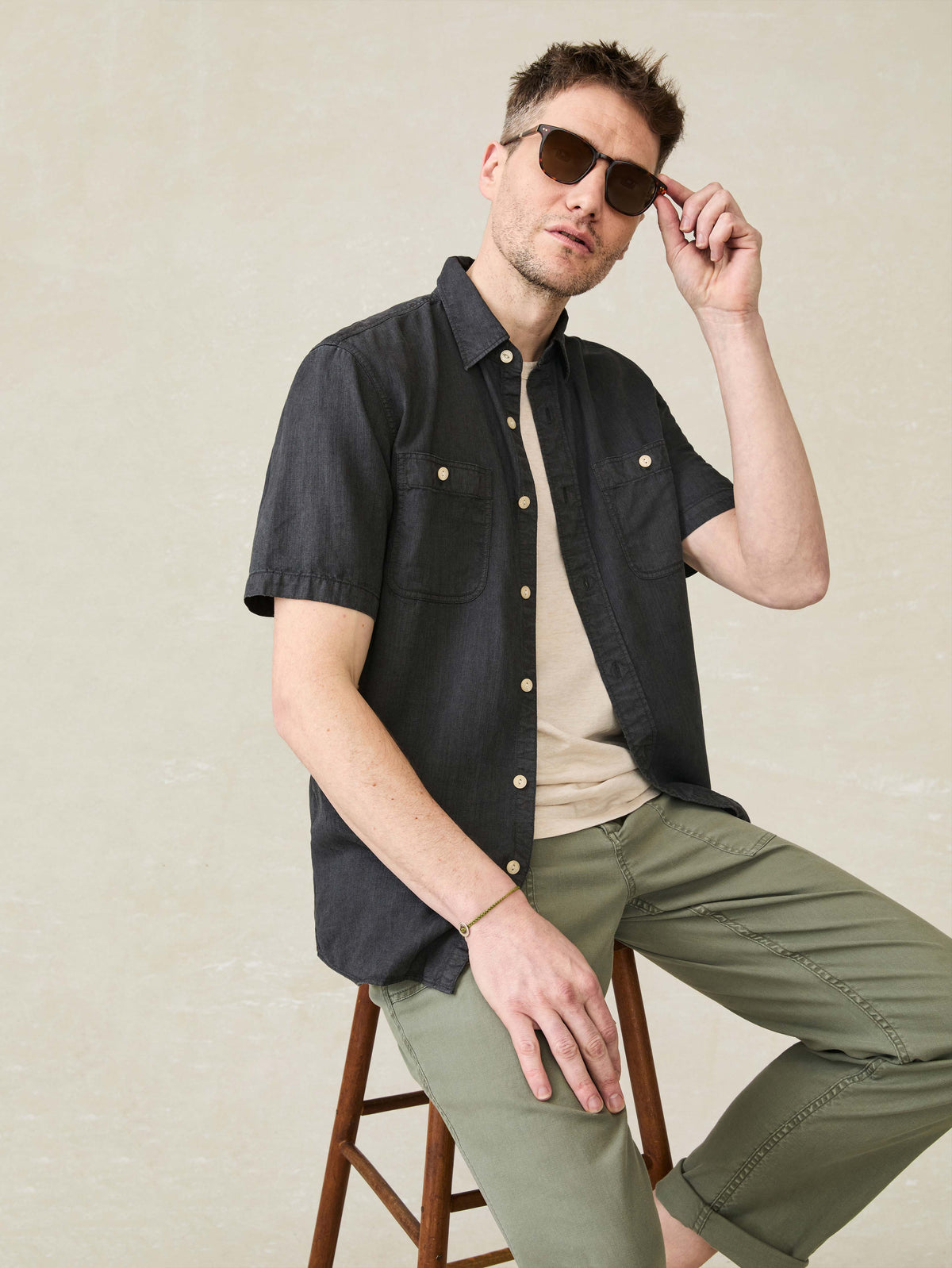 Short-Sleeve Tried and True Chambray Shirt - Durango Black