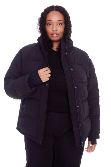 FORILLON PLUS | WOMEN'S VEGAN DOWN (RECYCLED) SHORT PUFFER JACKET, BLACK (PLUS SIZE)