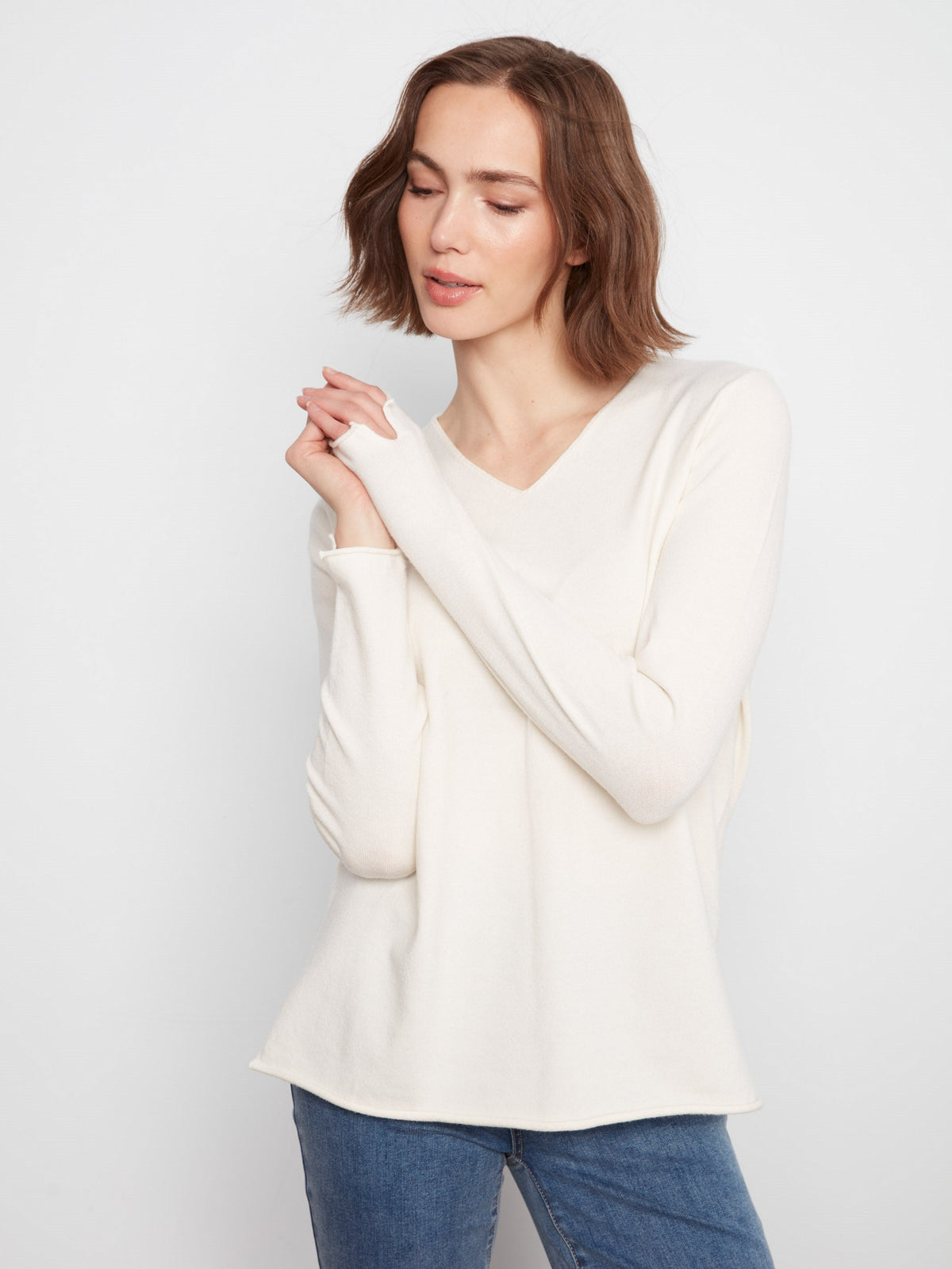 Basic V-Neck Sweater - Ecru