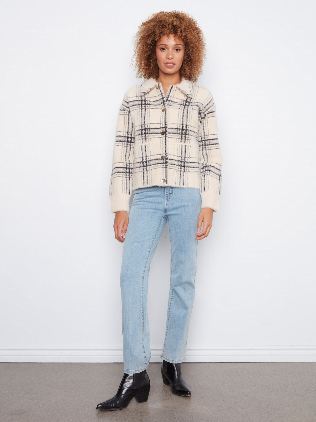 Short Plaid Knit Jacket - Oatmeal