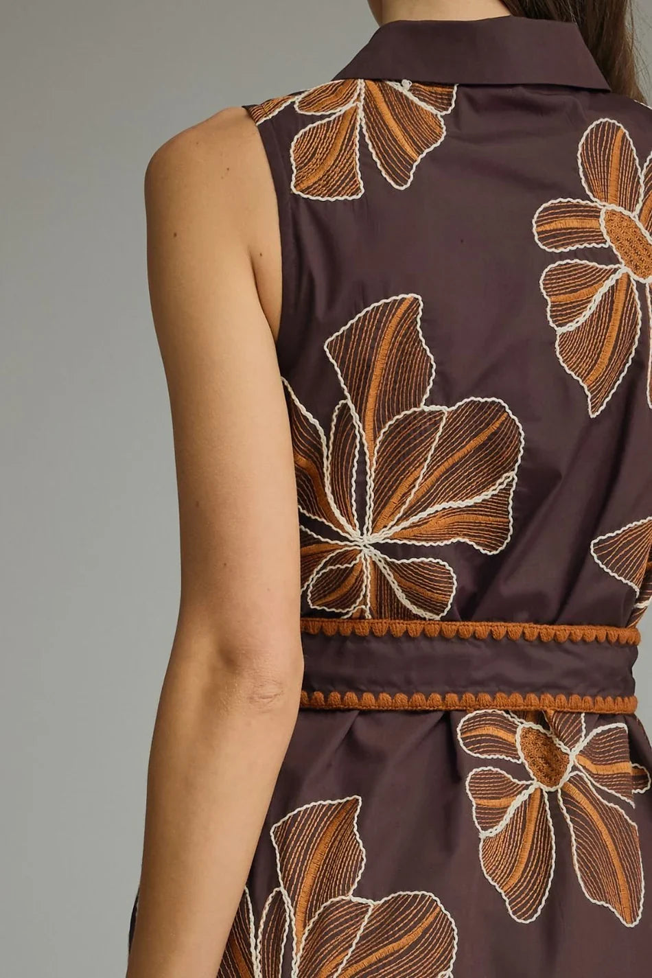 FLORAL EMBROIDERED SLEEVELESS MINI DRESS