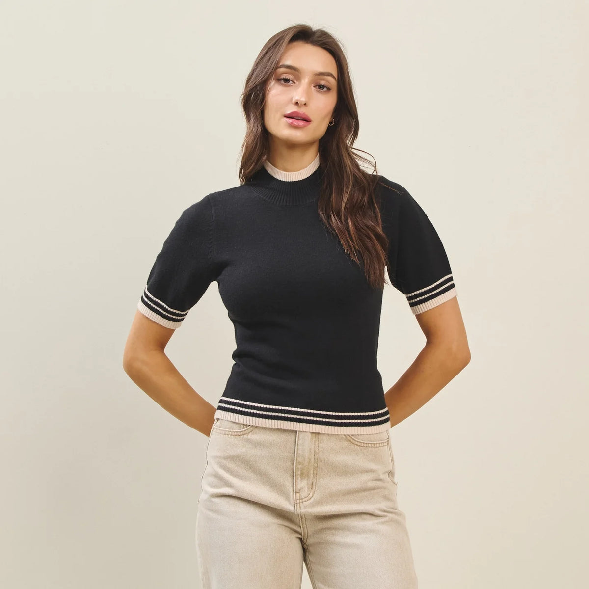 COLOR CONTRAST DETAILED MOCK NECK SWEATER TOP