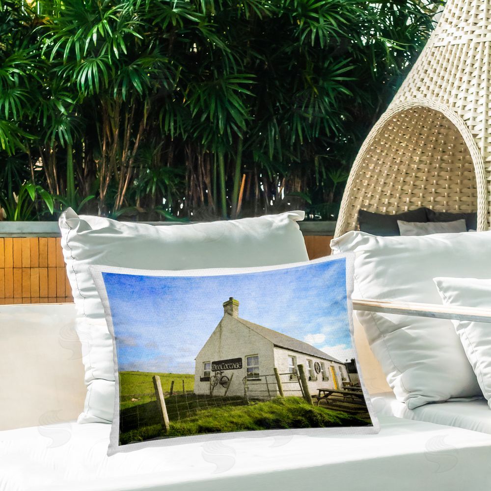 Graffi*tee Studios | Wee Cottage Countryside