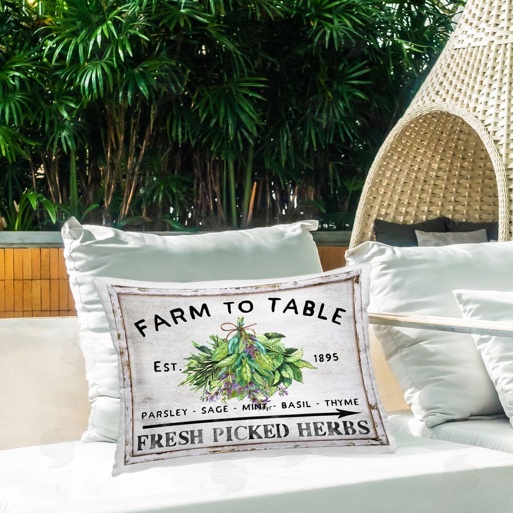 Creatif Belle | Vintage Farm Herbs