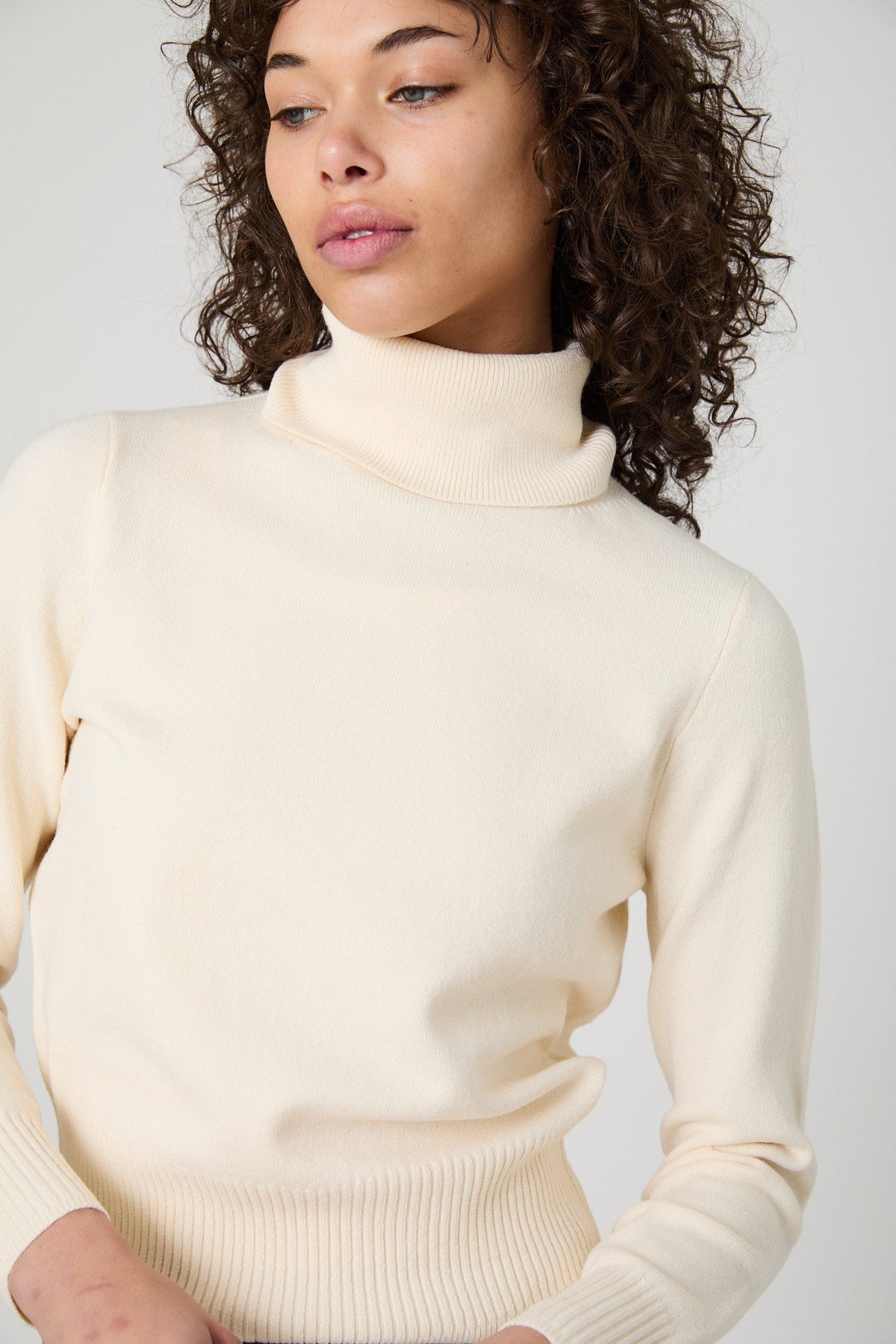 BABYSOFT LONGSLEEVE TURTLENECK PULLOVER